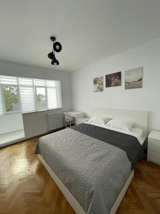 Apartament De Lux Semicentral ヤシ エクステリア 写真