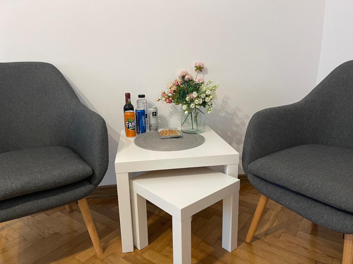 Apartament De Lux Semicentral ヤシ エクステリア 写真